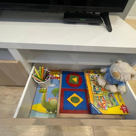 شقة Modern 1Br Haven Near Two Parks ريغا المظهر الخارجي الصورة
