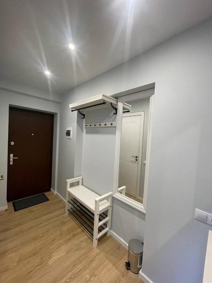 شقة Modern 1Br Haven Near Two Parks ريغا المظهر الخارجي الصورة