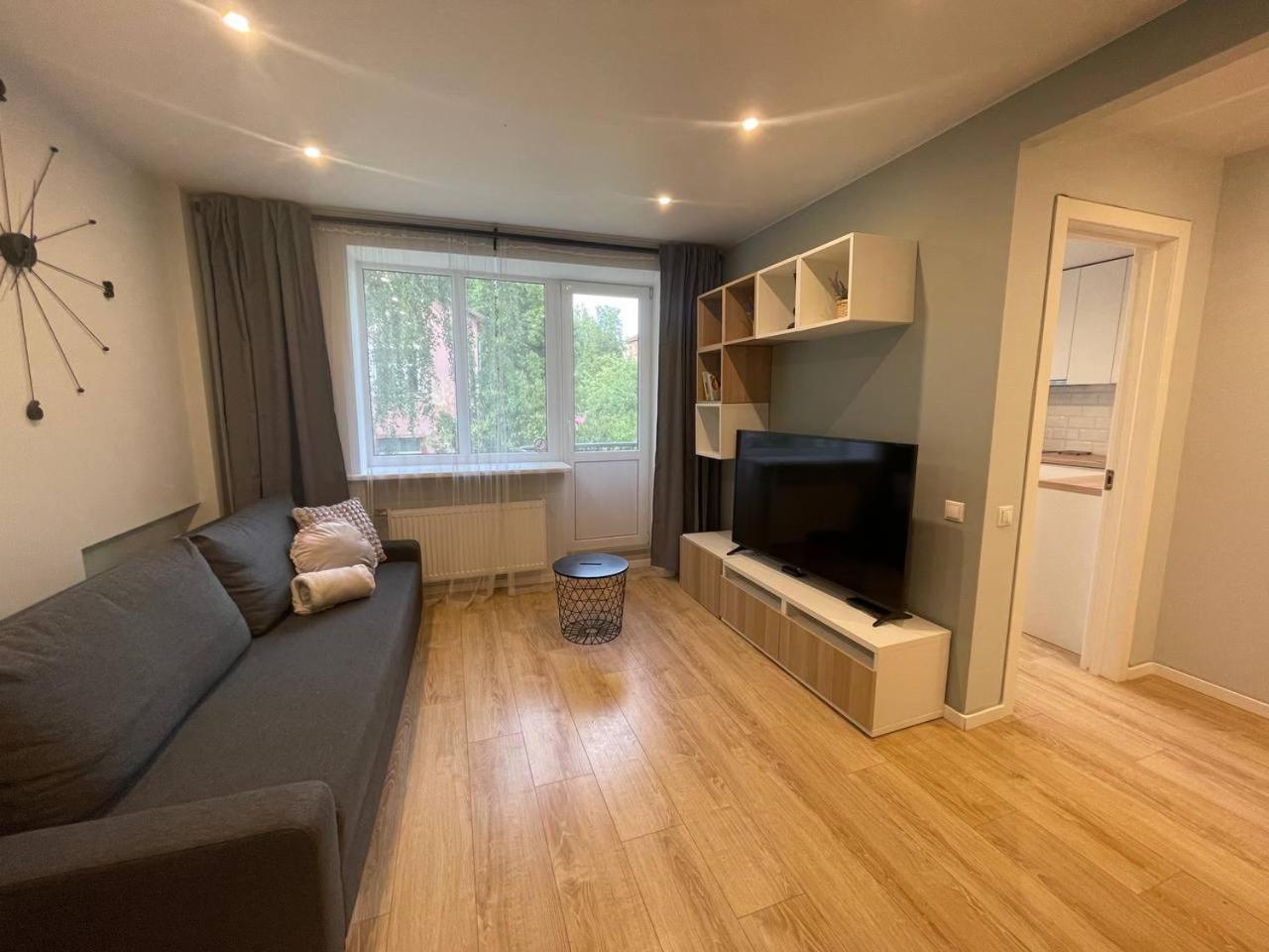 شقة Modern 1Br Haven Near Two Parks ريغا المظهر الخارجي الصورة